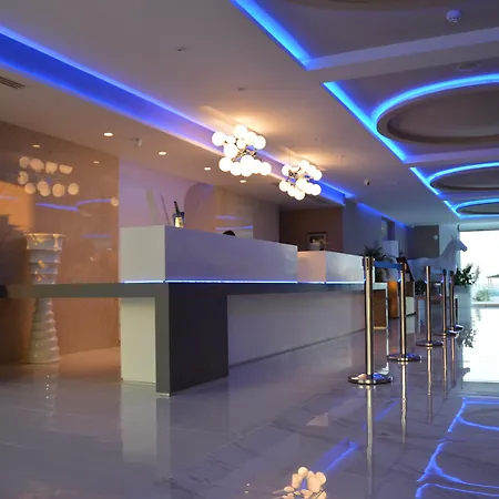 Hotel Vassos Nissi & 4*