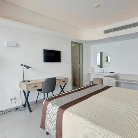 Vassos Nissi & 4* Ayia Napa